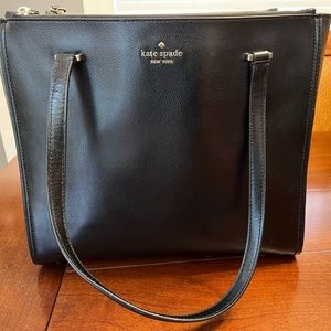 Kate Spade tote bag with multiple pockets